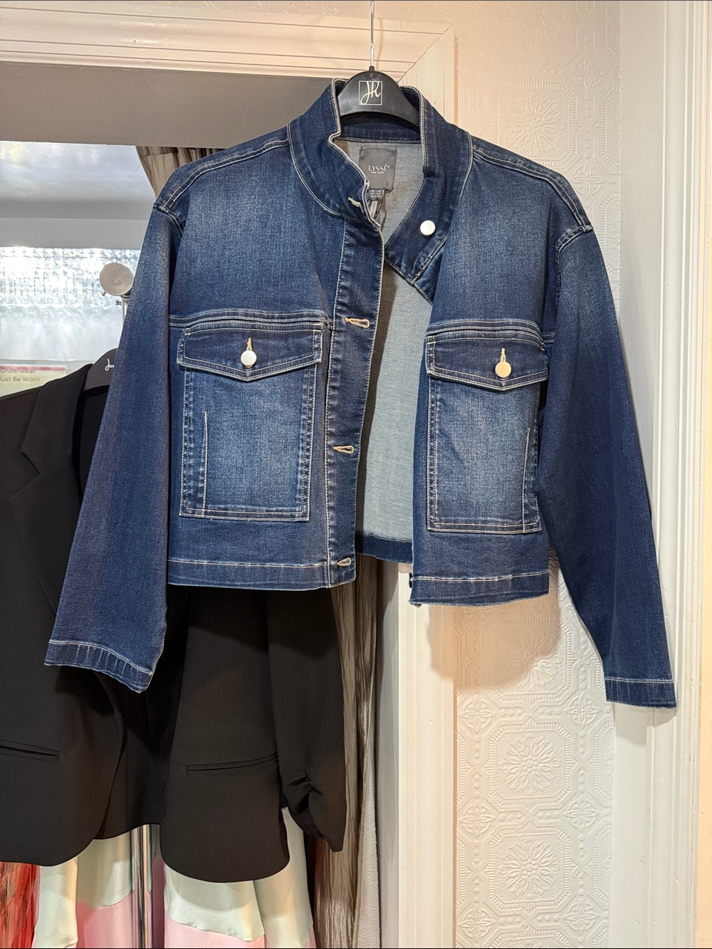 Lyssé Dark Blue Cropped Denim Jacket